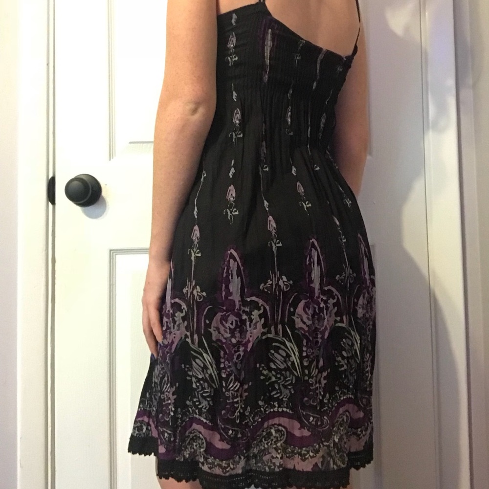 V neck spaghetti strap dress